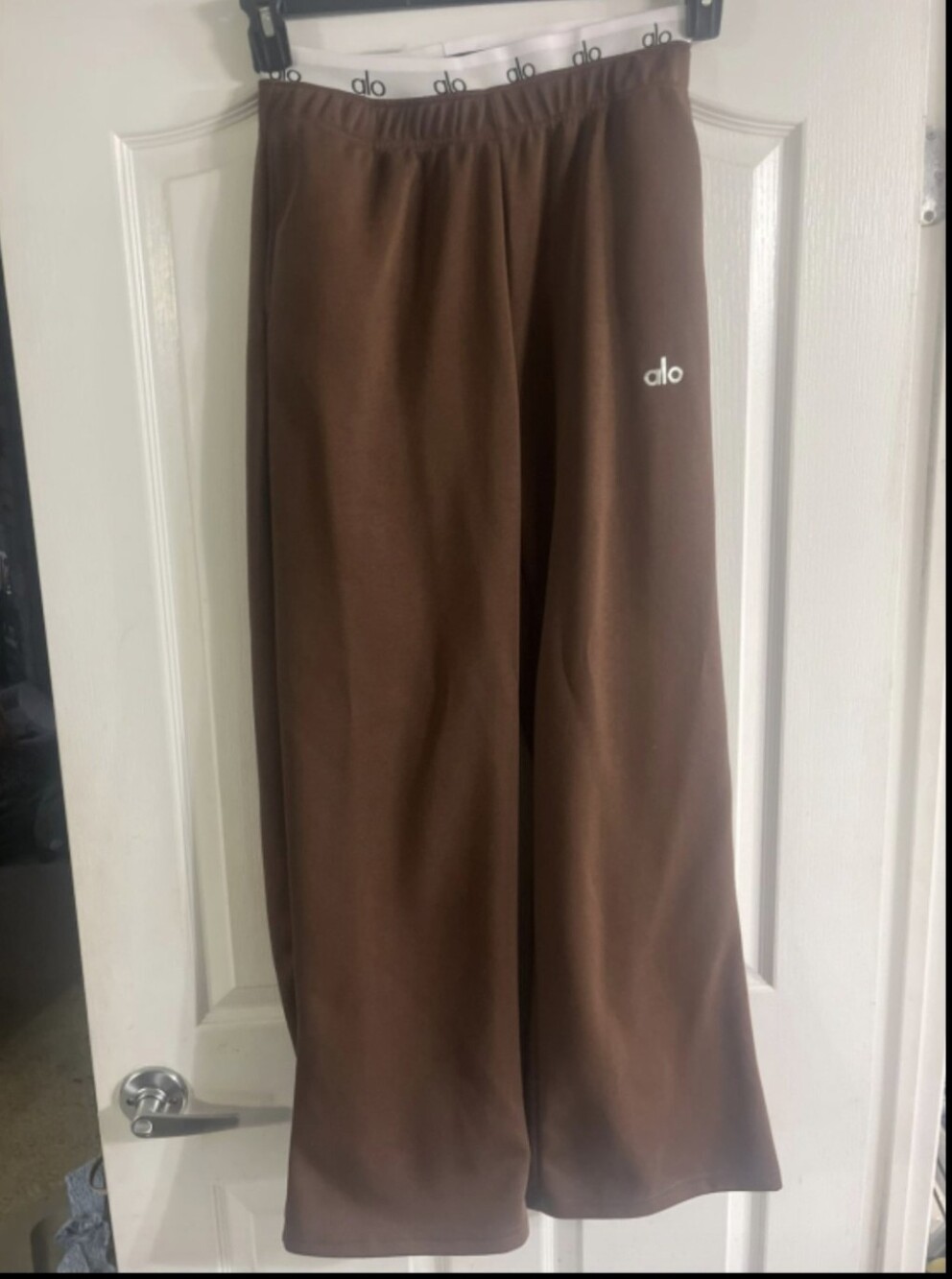 Alo Brown Zip Hoodie - Brown Cropped Zip Jacket - Picture 3 of 4